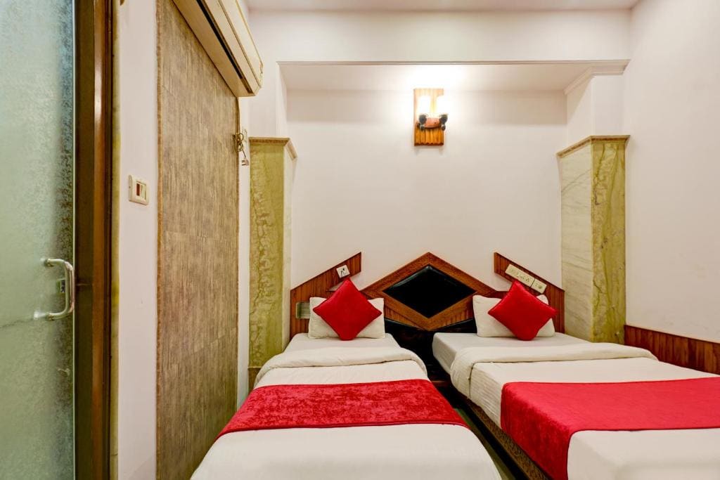 Classic Triple Room room - Image 3