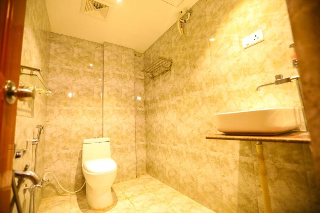 Standard Double Room room - Image 3