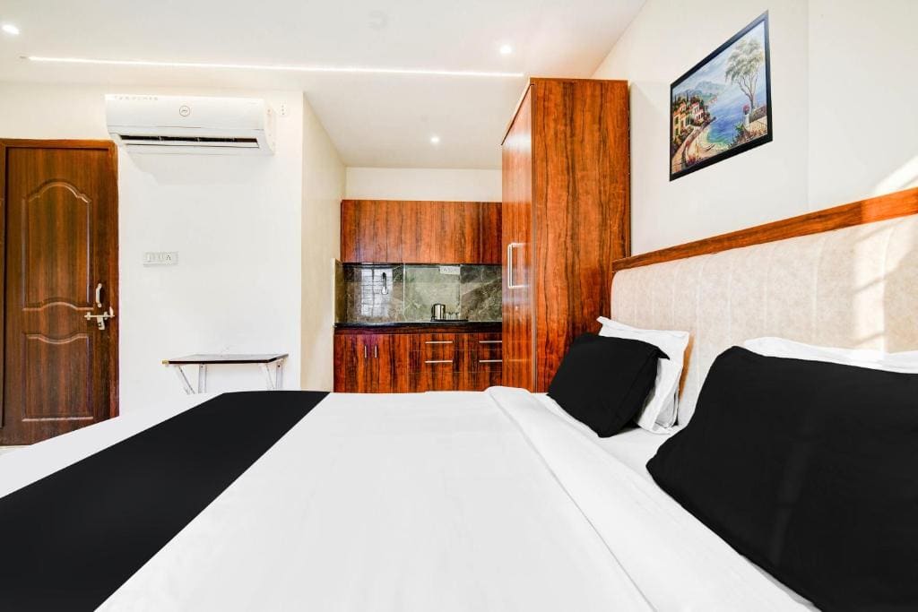 Standard Double Room room - Image 2