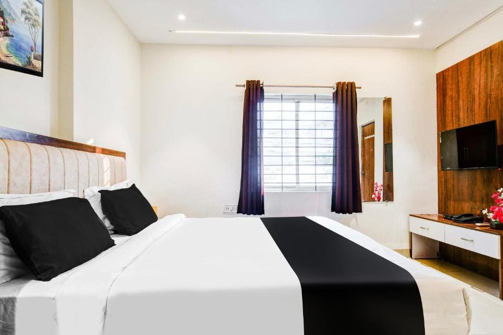 Standard Double Room room - Image 3