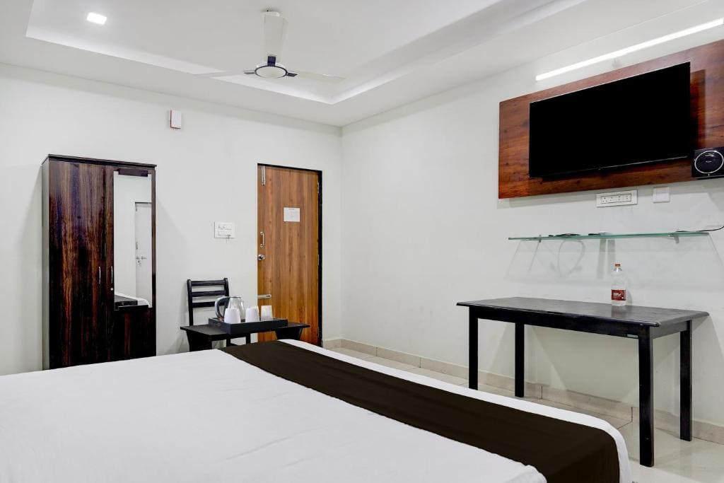Classic Triple Room room - Image 1