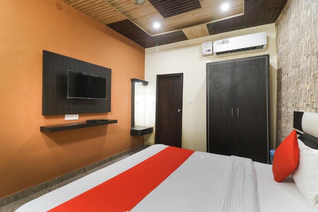 Classic Triple Room room - Image 3