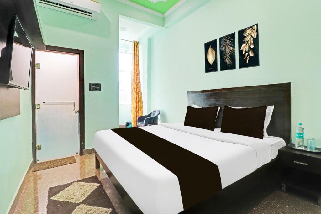 Classic Triple Room room - Image 1