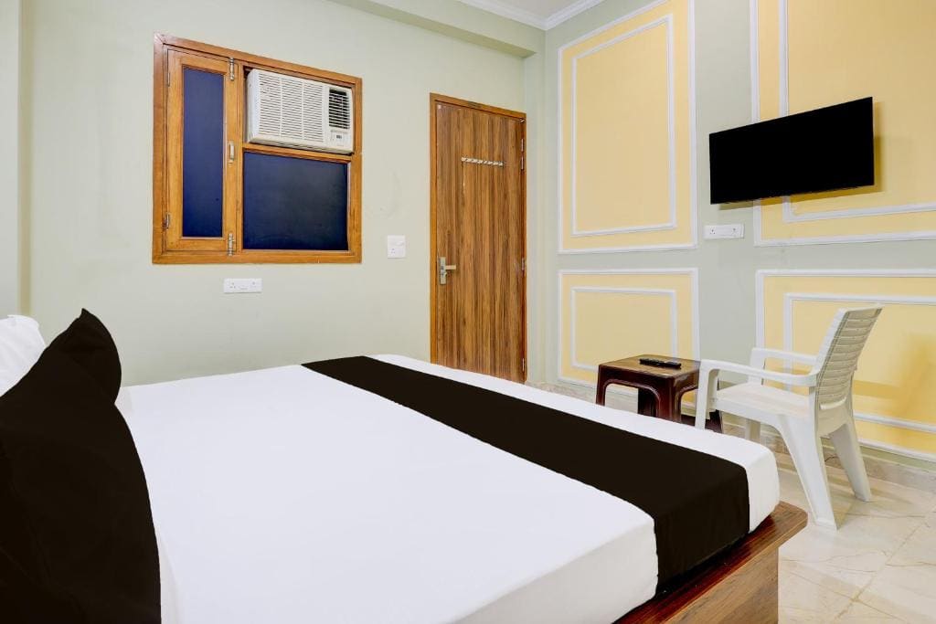 Classic Triple Room room - Image 3