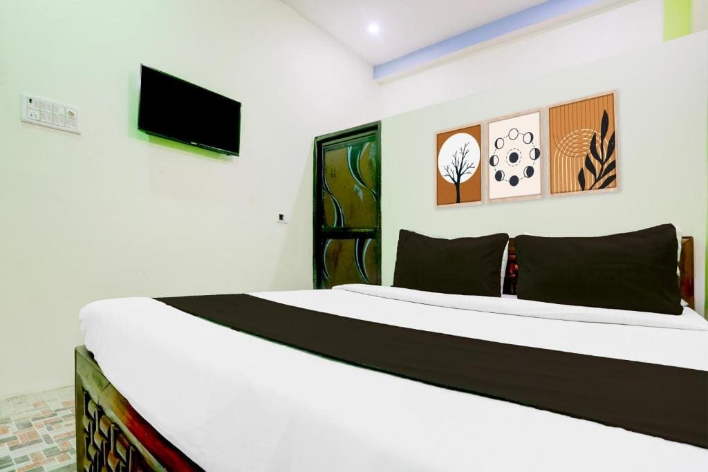 Classic Triple Room room - Image 1