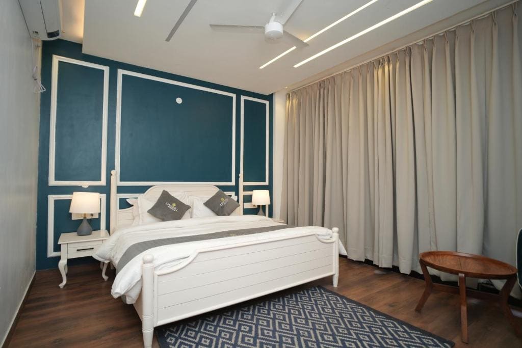 Standard Double or Twin Room with Balcony room - Image 3