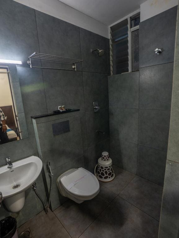 Standard Double Room room - Image 3