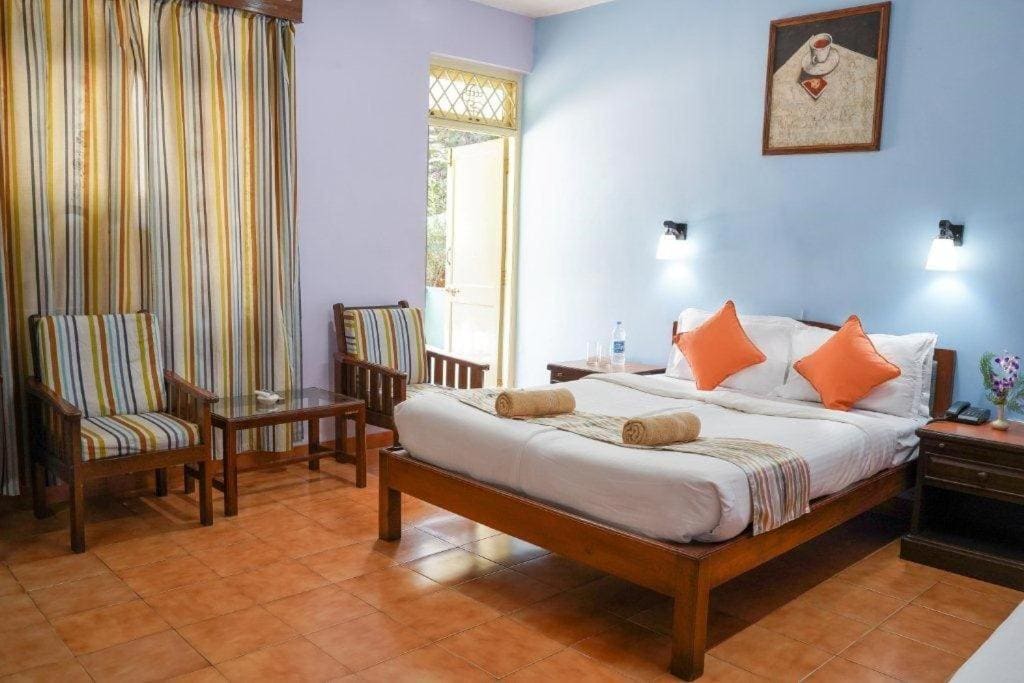 Deluxe Room room - Image 3