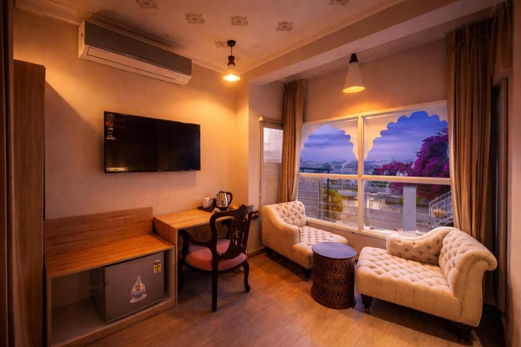 Standard King Room room - Image 2
