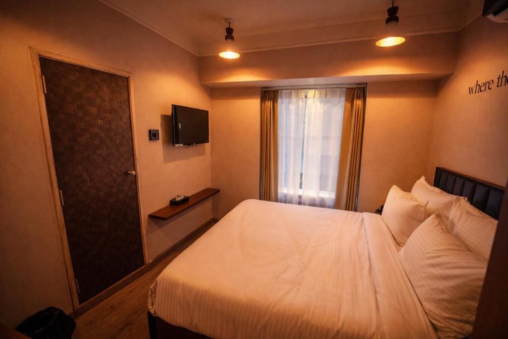 Standard Double Room room - Image 2