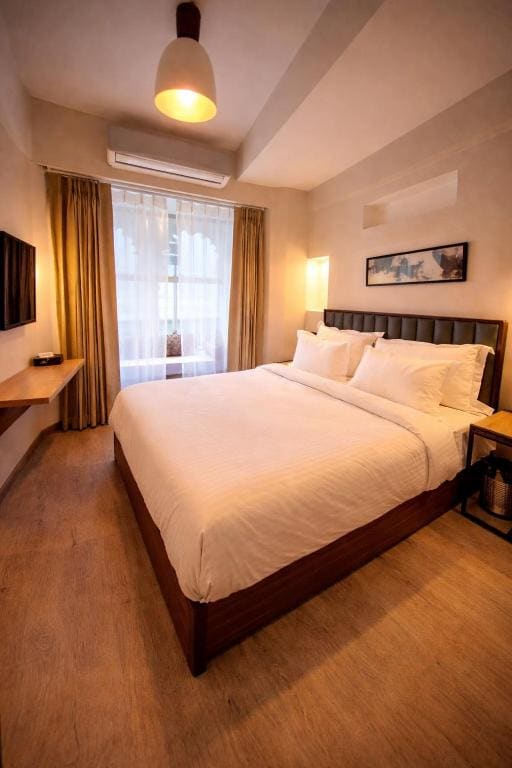 Deluxe Double Room room - Image 2
