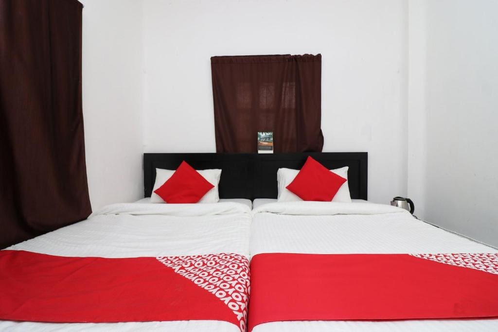 Deluxe Triple Room room - Image 2