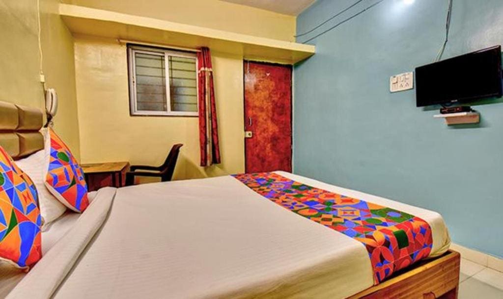 Deluxe Room room - Image 3
