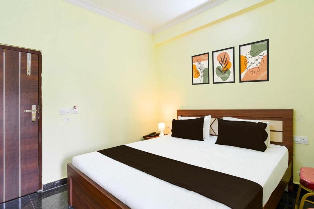 Apartment room - Image 1