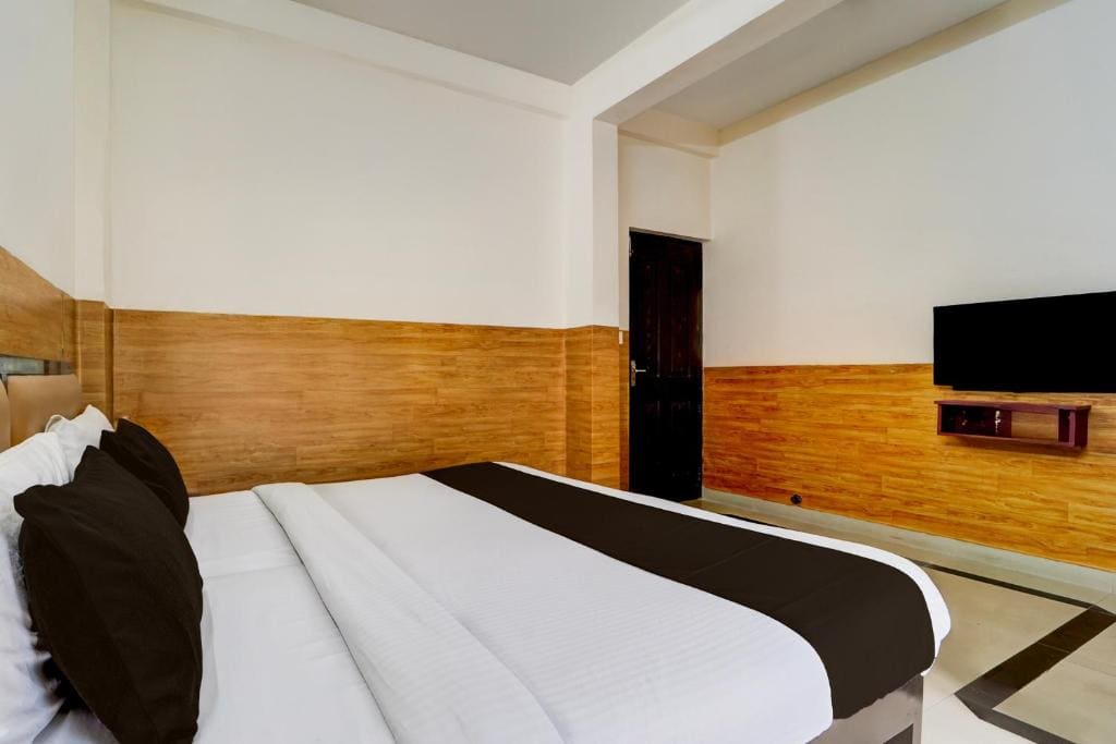 Standard Double Room room - Image 2