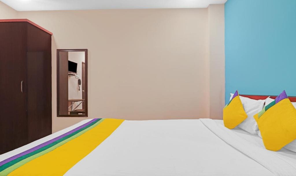 Deluxe Family Room room - Image 1