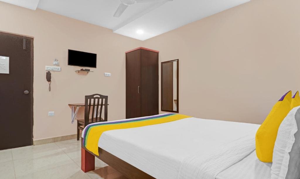 Deluxe Family Room room - Image 2