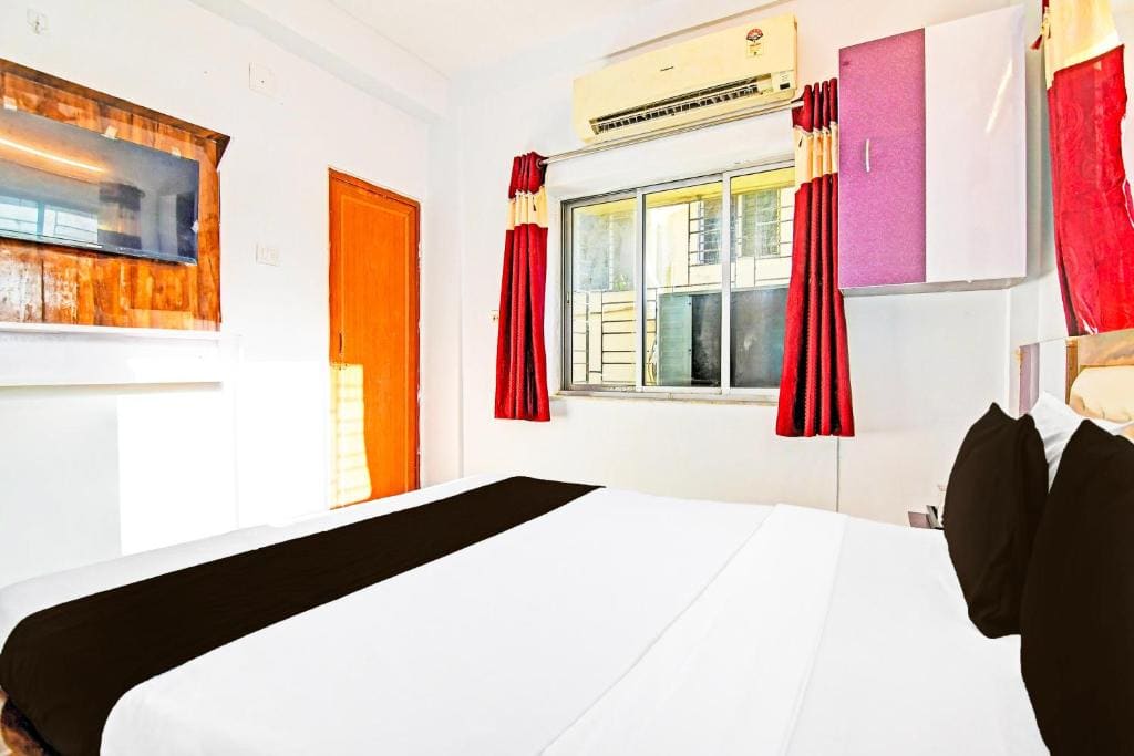 Classic Triple Room room - Image 3
