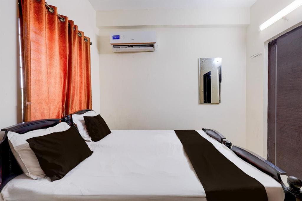 Classic Triple Room room - Image 1