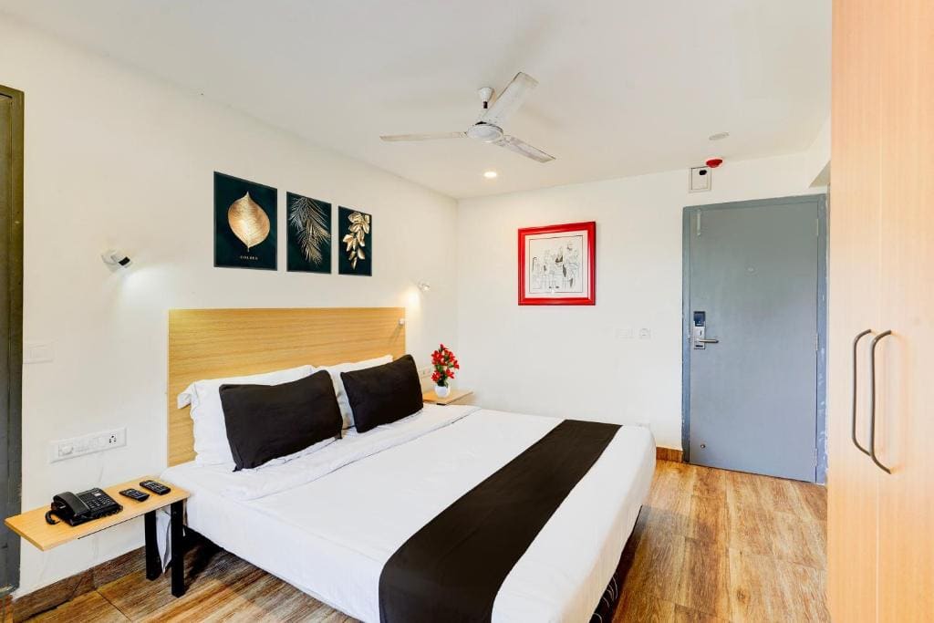 Classic Triple Room room - Image 2