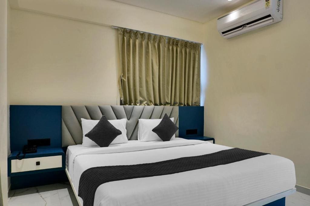 Suite with Balcony room - Image 1
