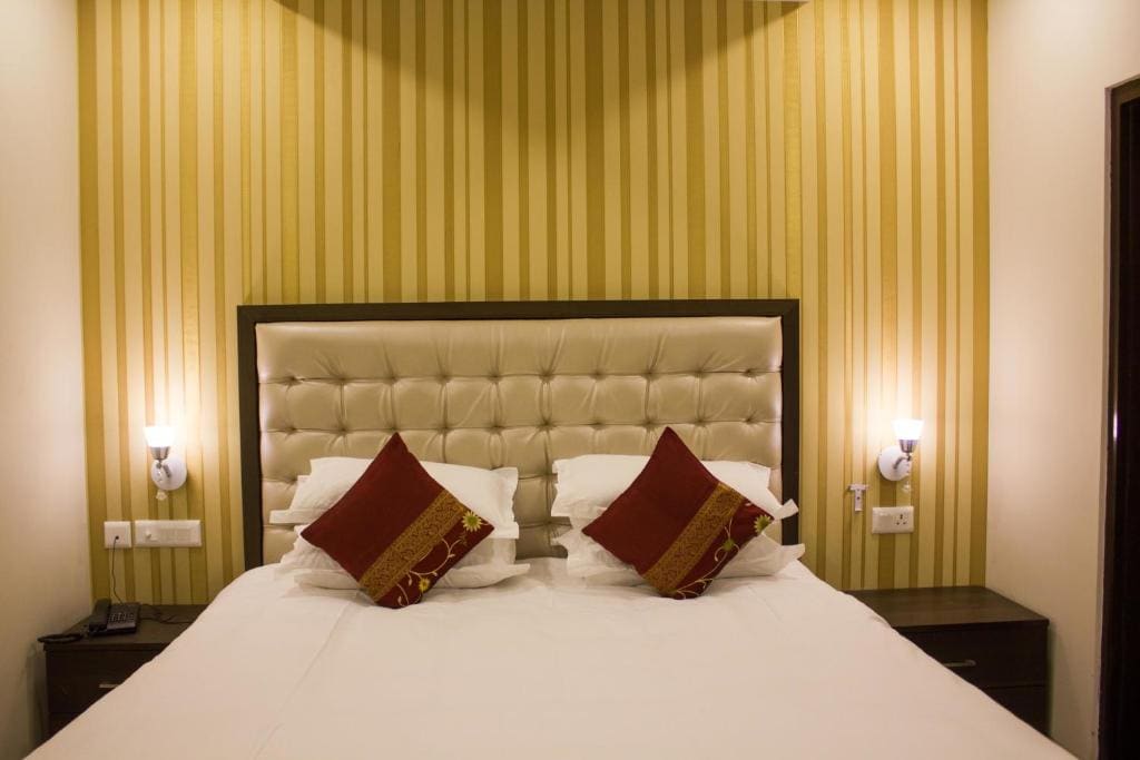 Standard Double Room room - Image 2