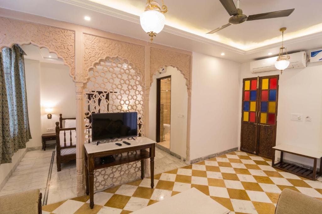 Deluxe Suite room - Image 1