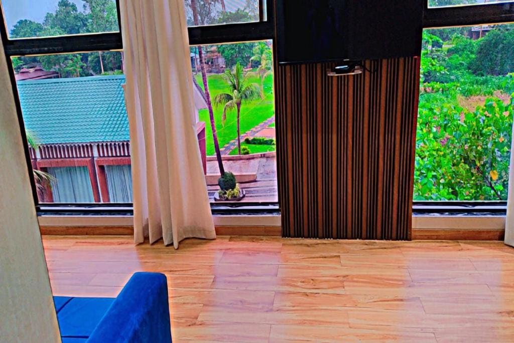 VIP Suite room - Image 3