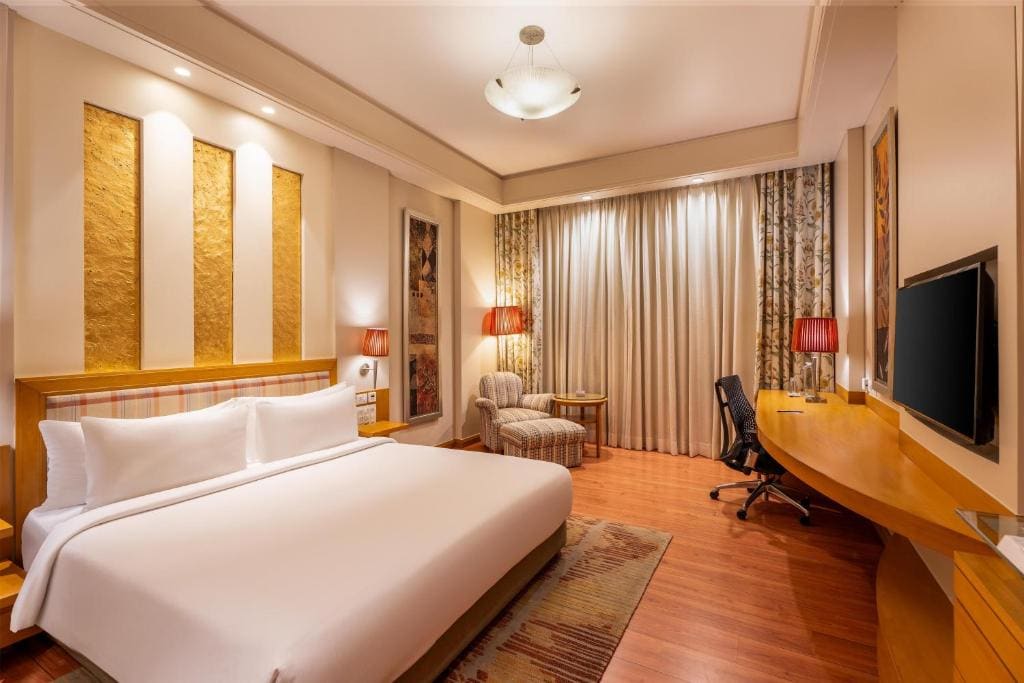 Premium Double or Twin Room with 15% discount on Food and Soft beverage room - Image 1