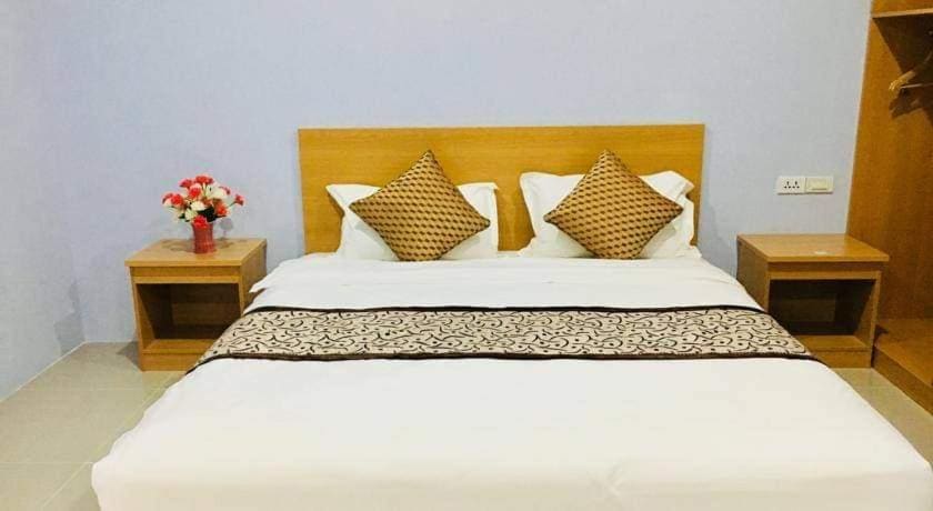Budget Double Room room - Image 2