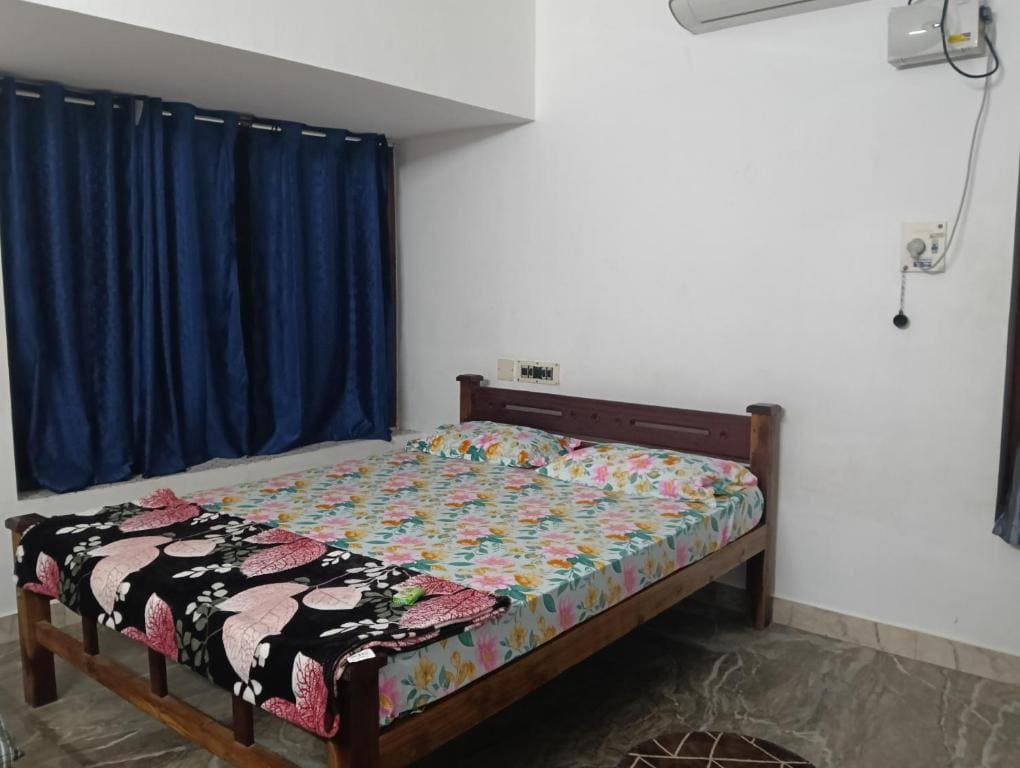 Family Room room - Image 1