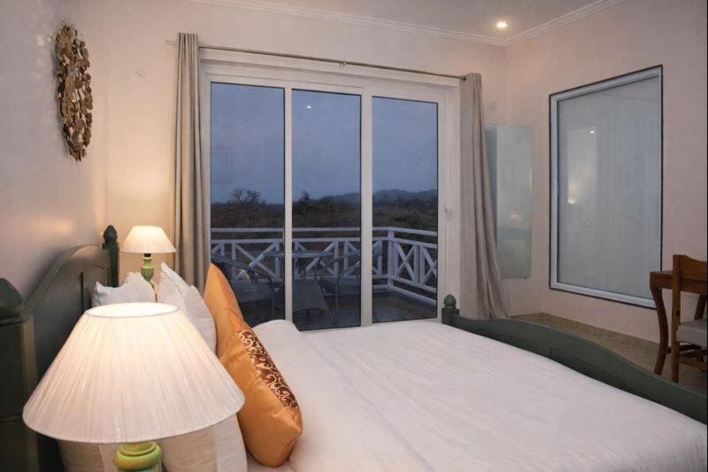 Deluxe Double Room room - Image 2