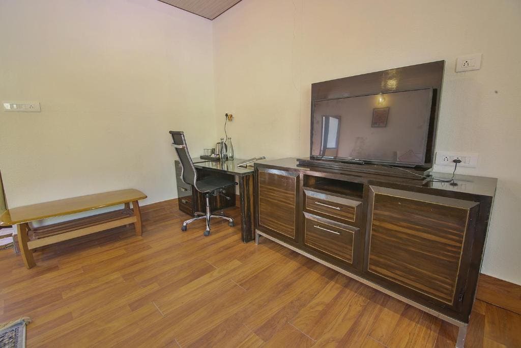 Superior Suite room - Image 3
