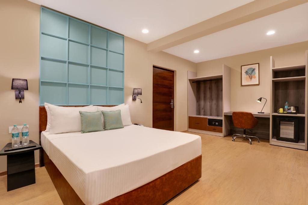 Superior Queen Room room - Image 1