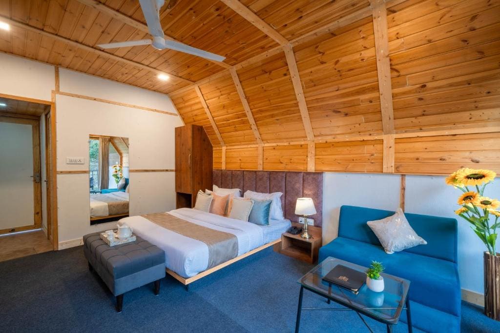 King Room with Mountain View room - Image 1