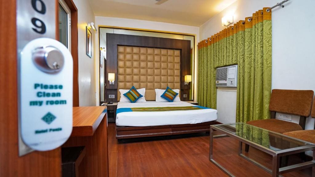Deluxe Double Room room - Image 2