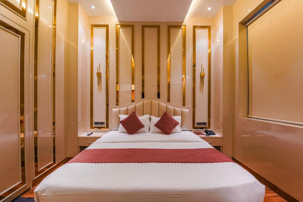 Suite room - Image 1