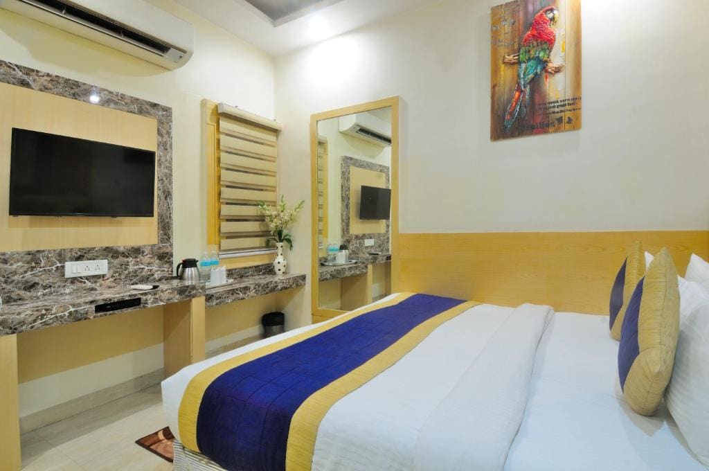 Deluxe Double Room room - Image 3