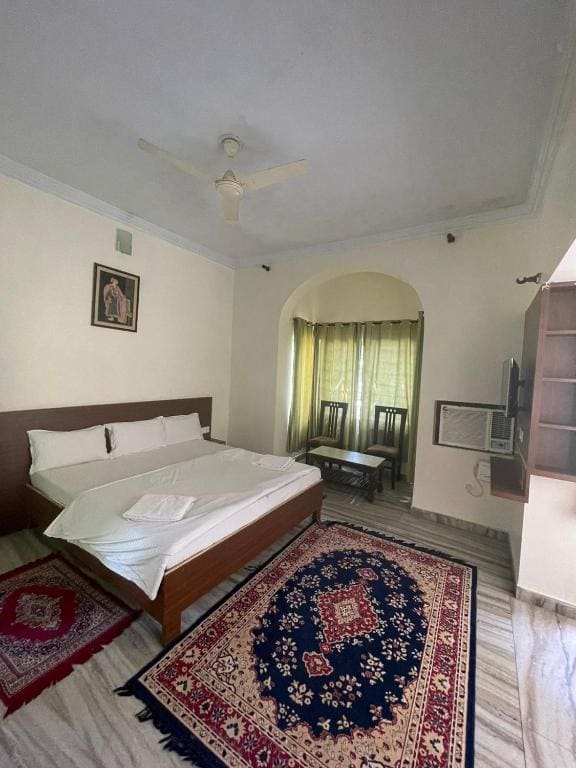 Double Room with Mountain View room - Image 1