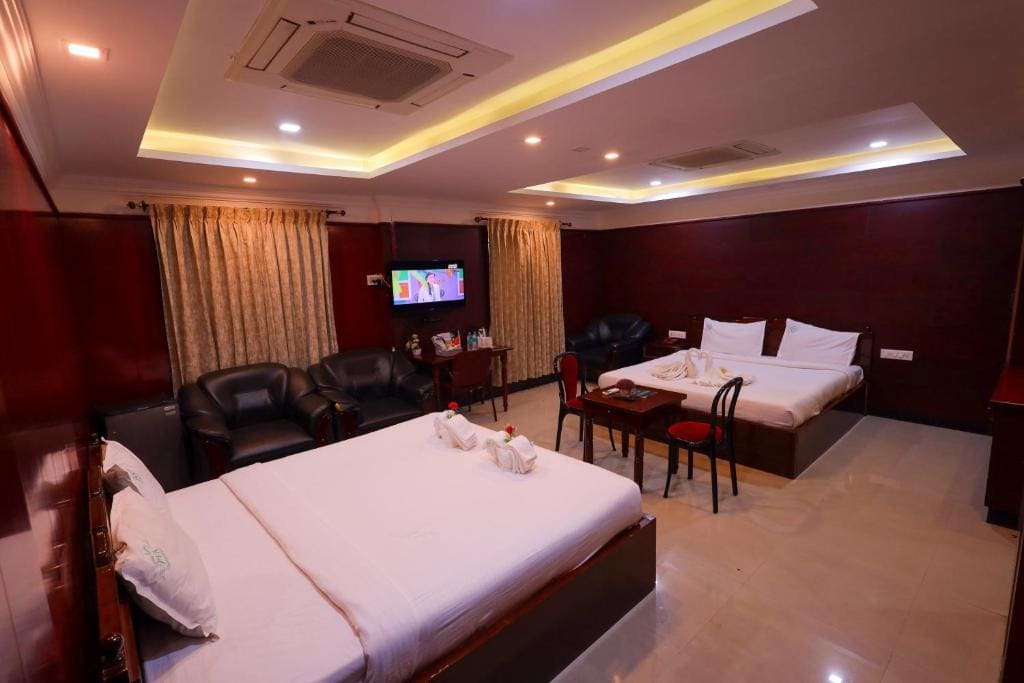 Deluxe Room room - Image 2