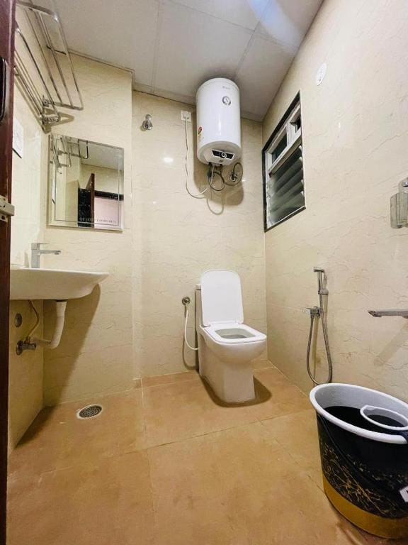 Standard Double Room room - Image 2