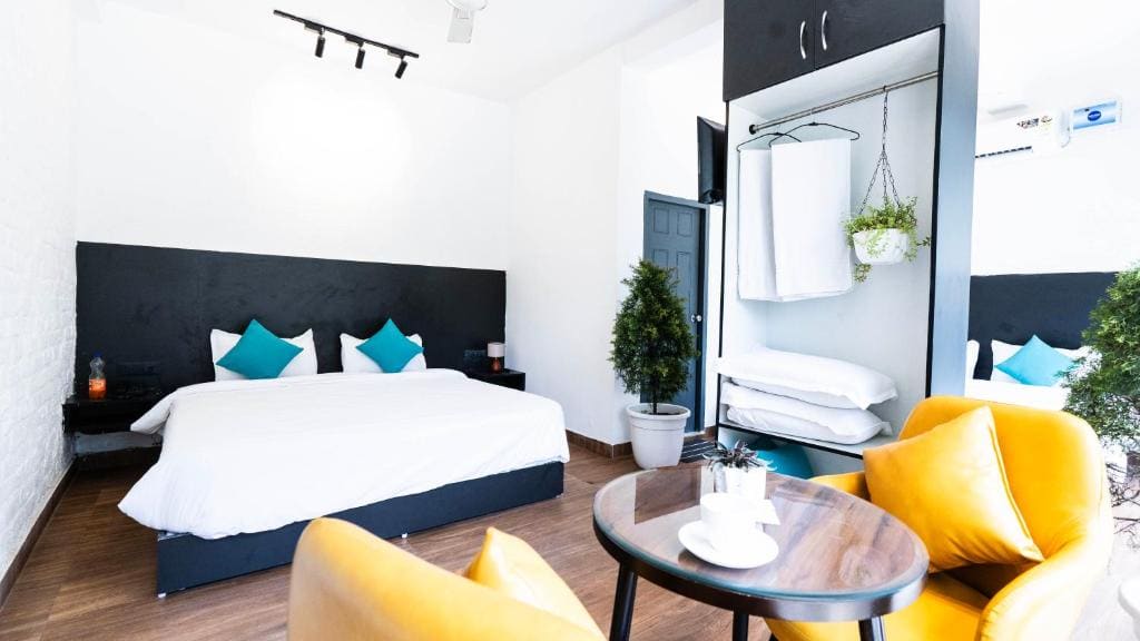 Comfort Quadruple Room room - Image 1