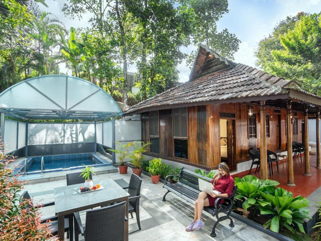 Family Pool Villa room - Image 2