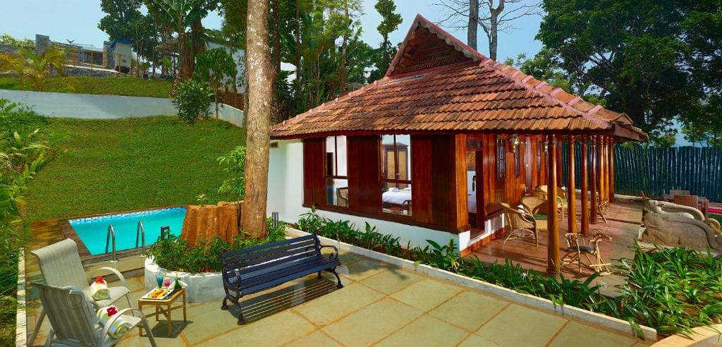 Family Pool Villa room - Image 3
