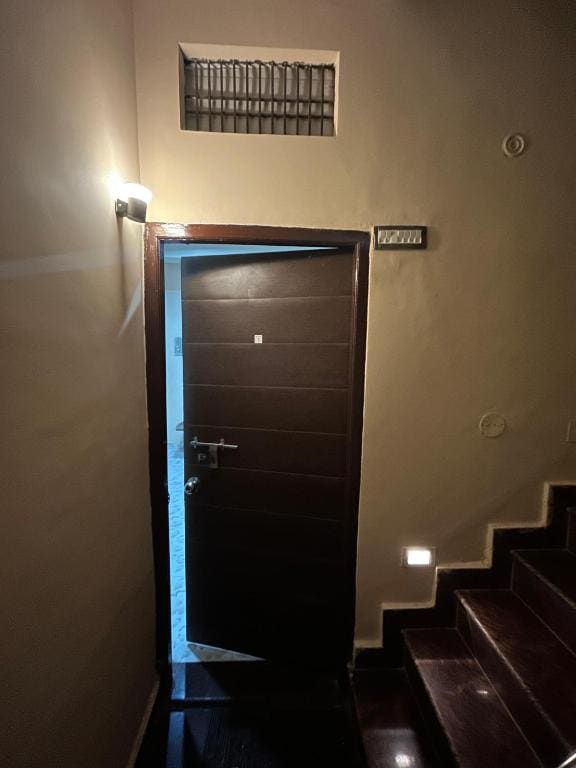 Family Room room - Image 1