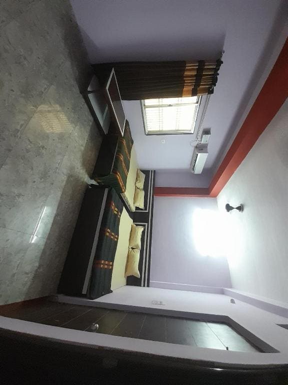 Family Room room - Image 3