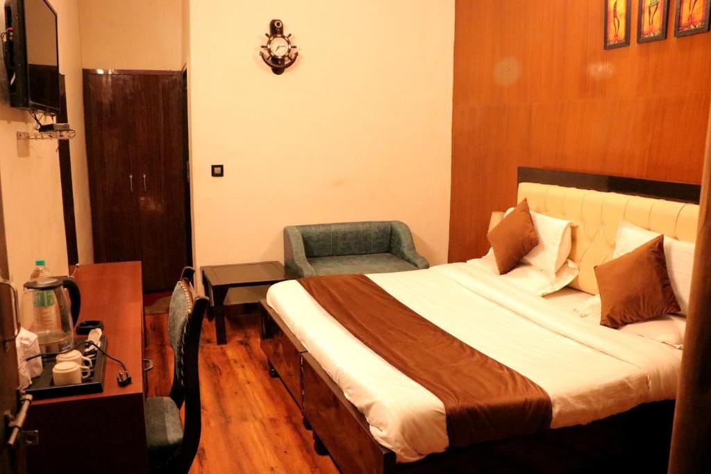 Deluxe Double Room room - Image 1