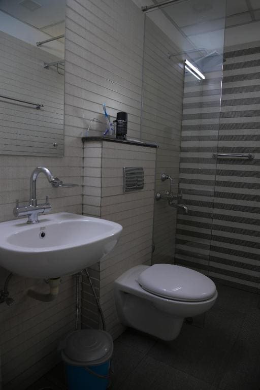 Economy Single Room room - Image 2