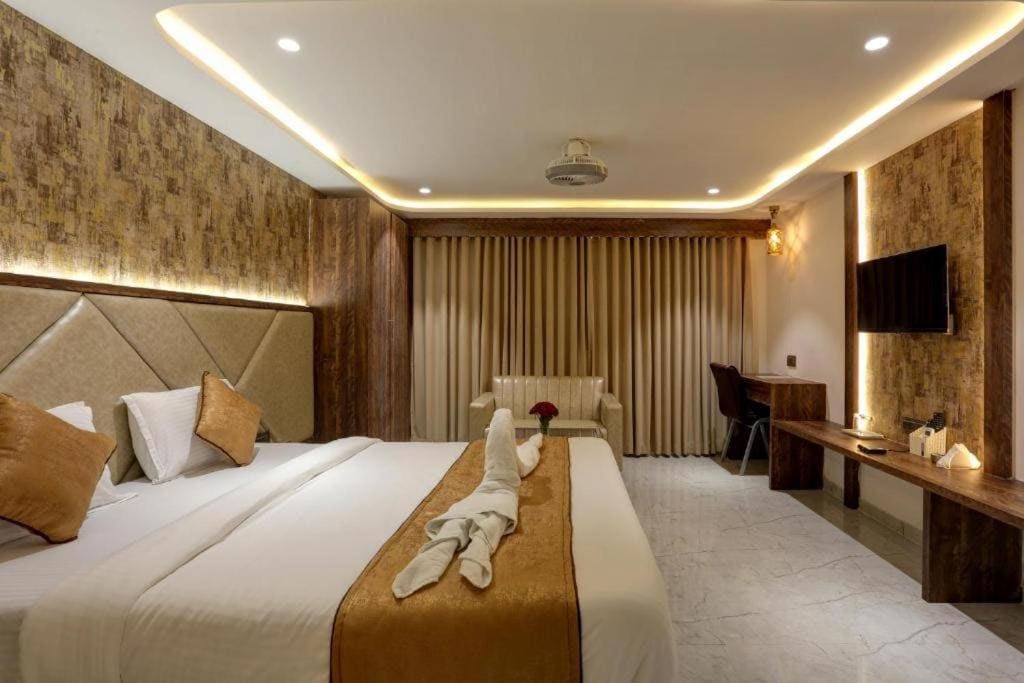 Deluxe Double Room room - Image 3