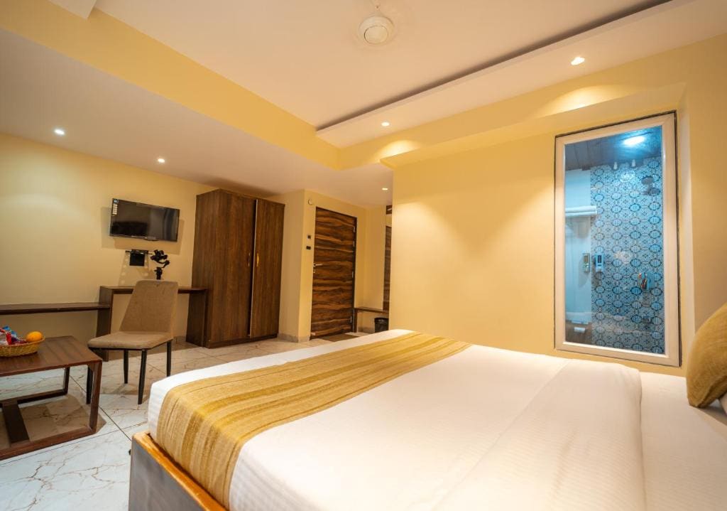 Deluxe Double Room room - Image 2